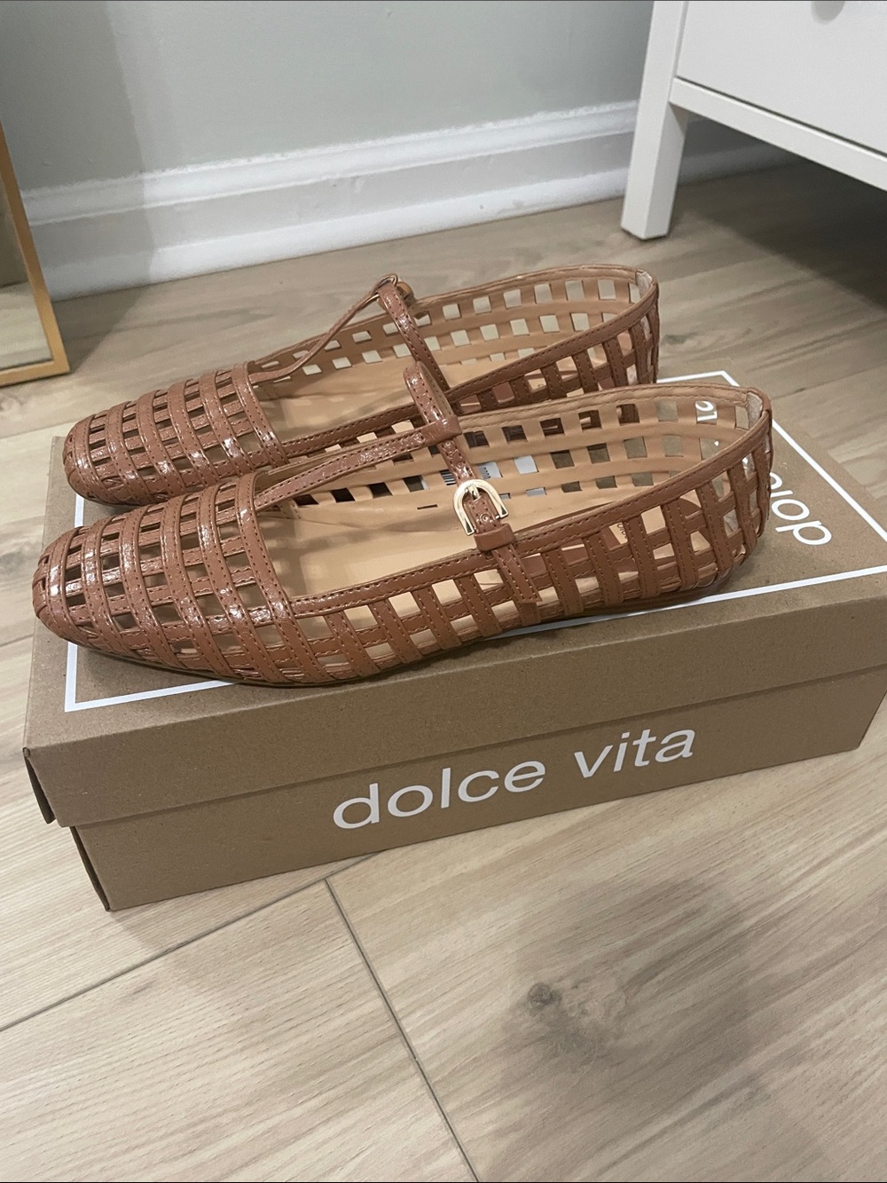 Dolce Vita Tan Colored Woven Mary Jane Flats - Picture 4 of 6